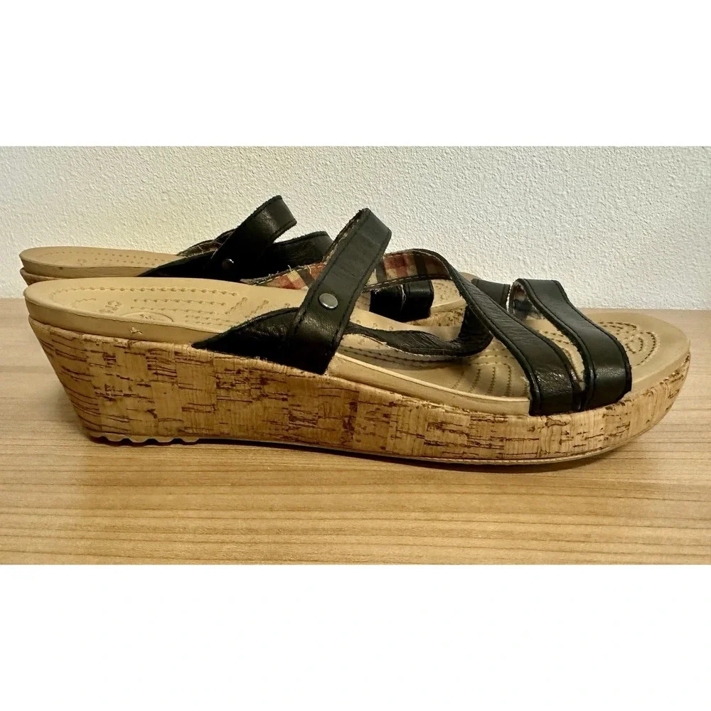 Crocs Shoes A-Leigh Wedge Sandals Womens Size 10 Black Leather Slip On